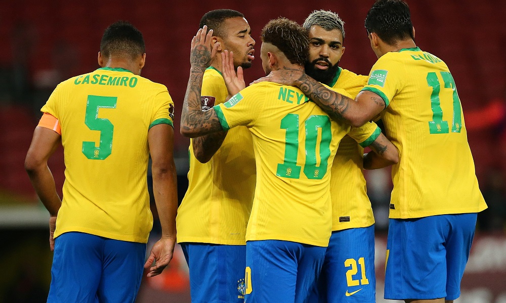 Brazil xuất sắc chiến thắng dù Jesus bị thẻ đỏ