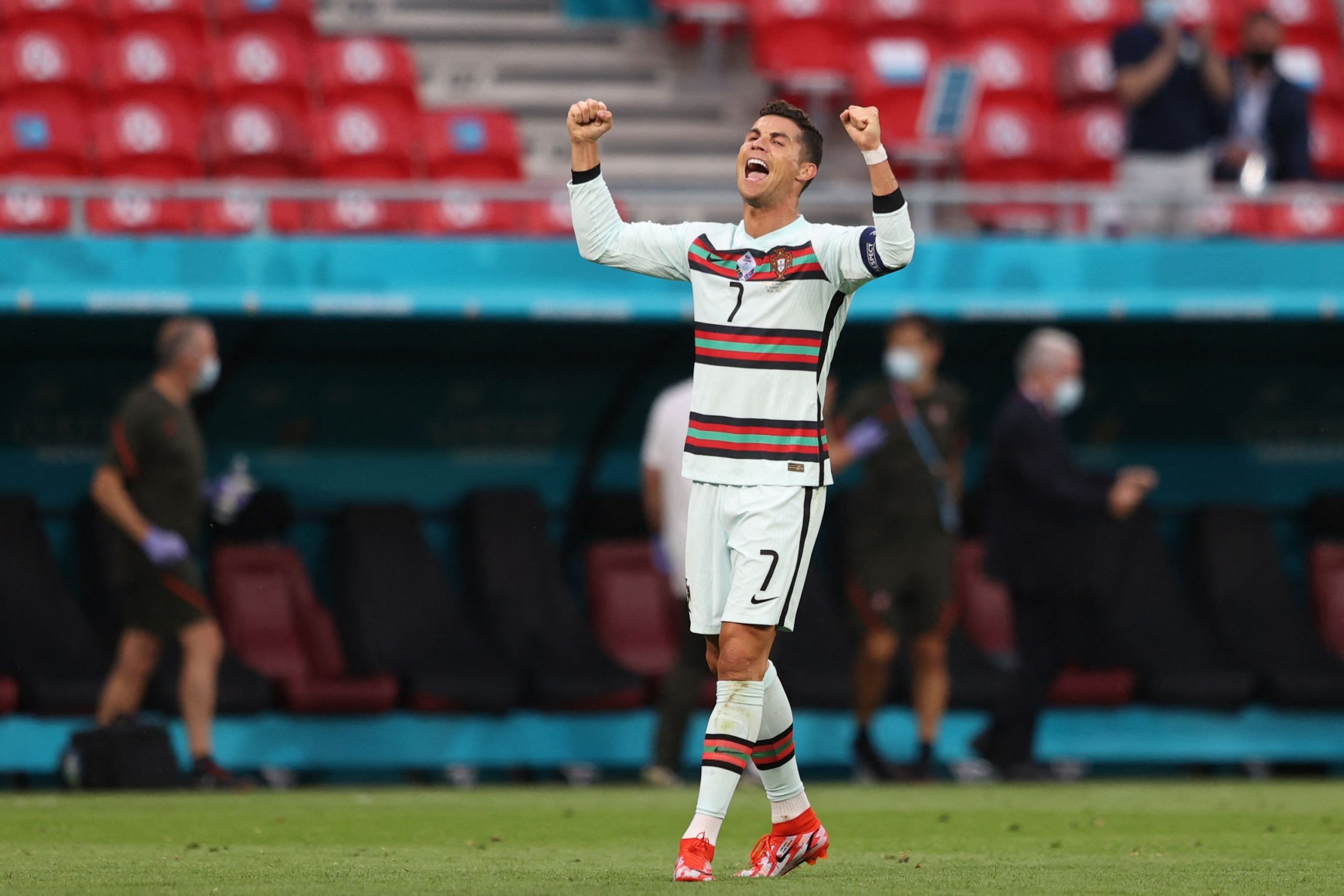 Ronaldo và Bồ Đào Nha không thể đi sâu ở giải đấu năm nay là một nỗi tiếc nuối lớn